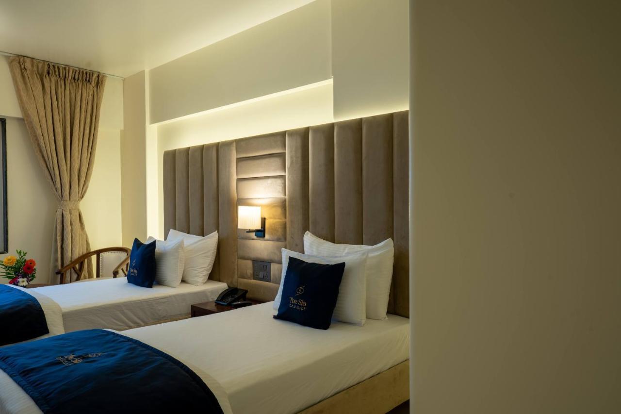 Mastiff Grand The Sia Palace Suites & Banquets, Khopoli, Near Imagica Εξωτερικό φωτογραφία