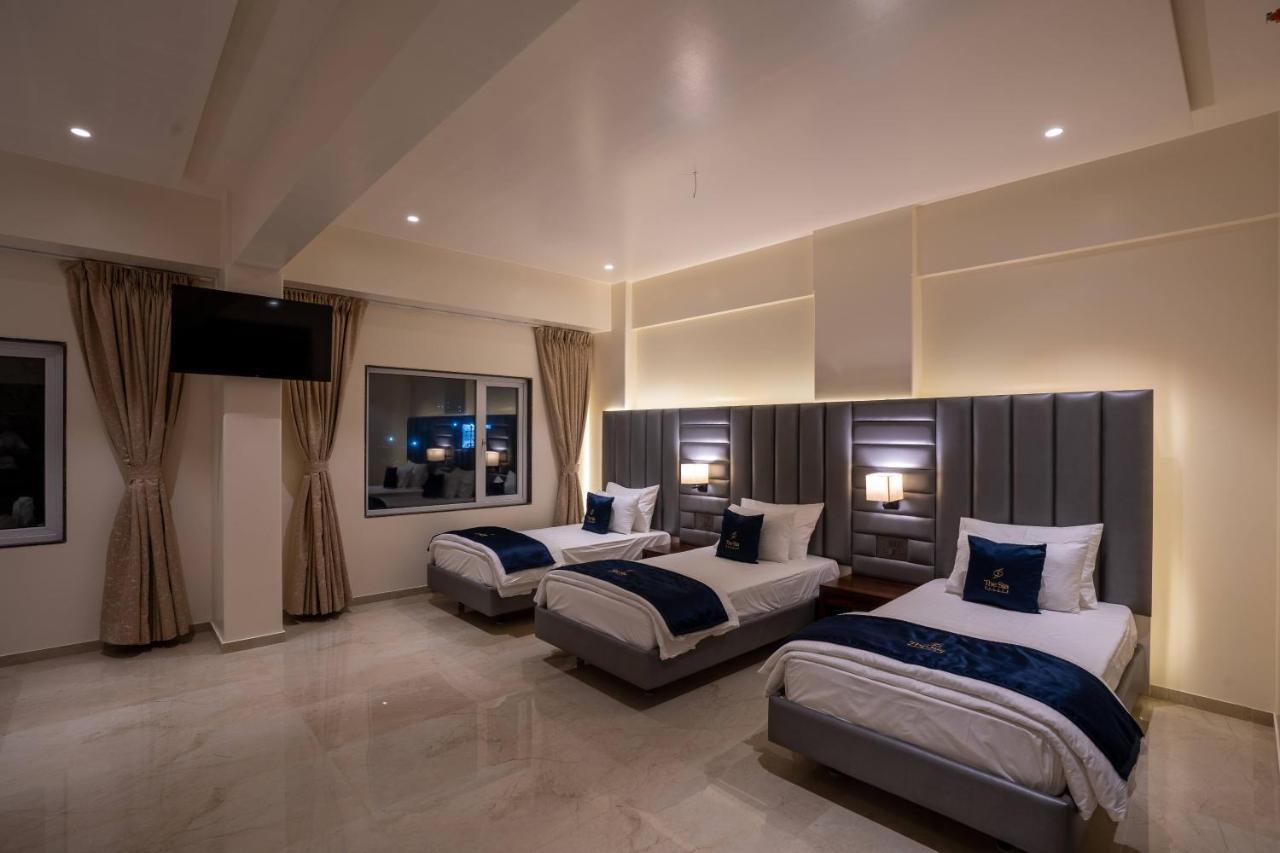 Mastiff Grand The Sia Palace Suites & Banquets, Khopoli, Near Imagica Εξωτερικό φωτογραφία