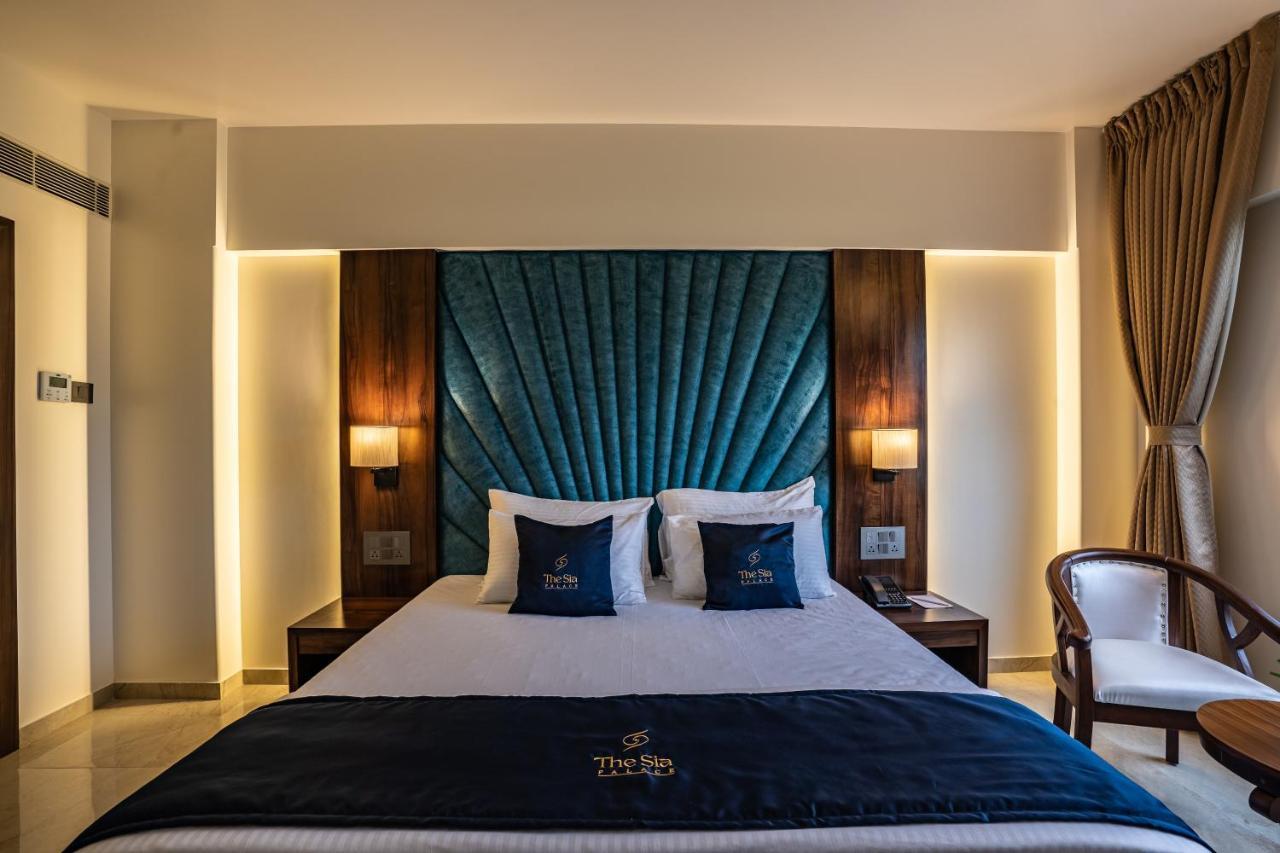 Mastiff Grand The Sia Palace Suites & Banquets, Khopoli, Near Imagica Εξωτερικό φωτογραφία
