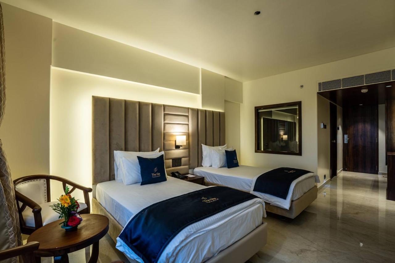 Mastiff Grand The Sia Palace Suites & Banquets, Khopoli, Near Imagica Εξωτερικό φωτογραφία